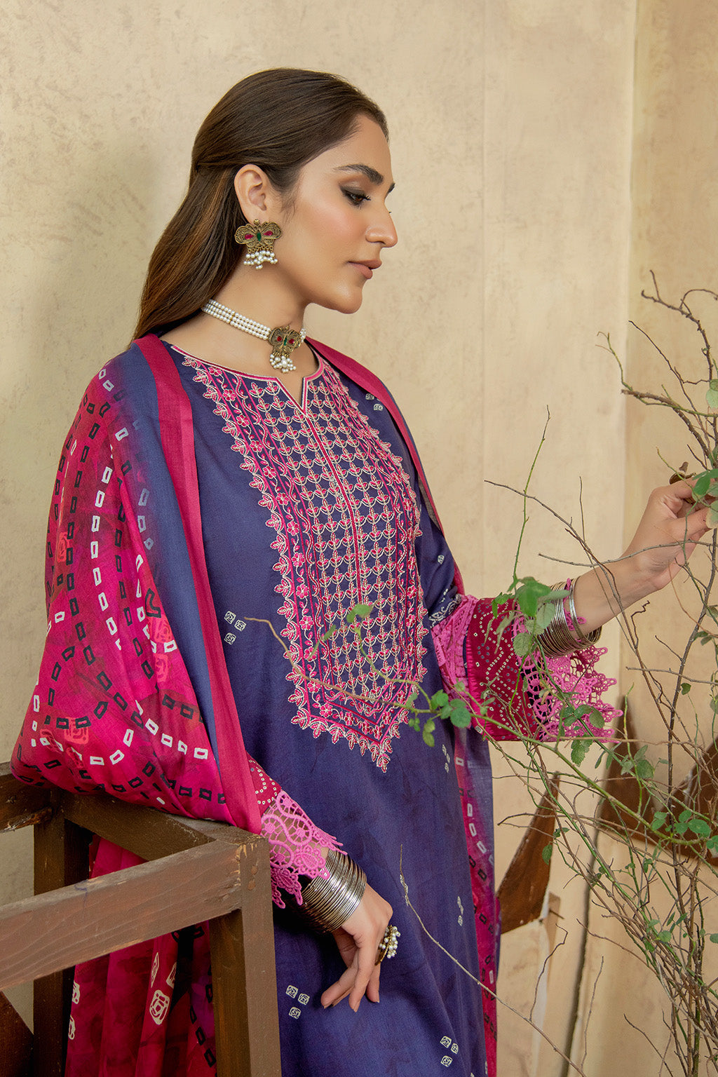 Amal Collection by Allys-AL-9006