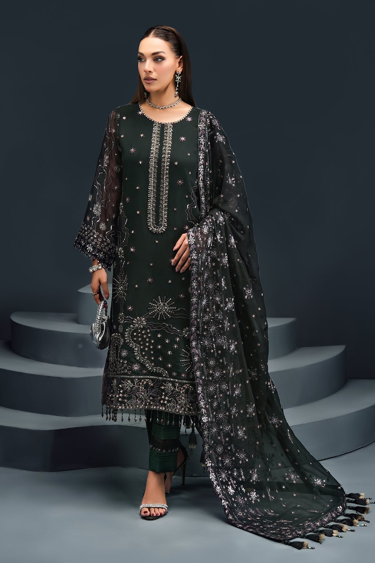 Alizeh-Cyra-Reena-V01D07