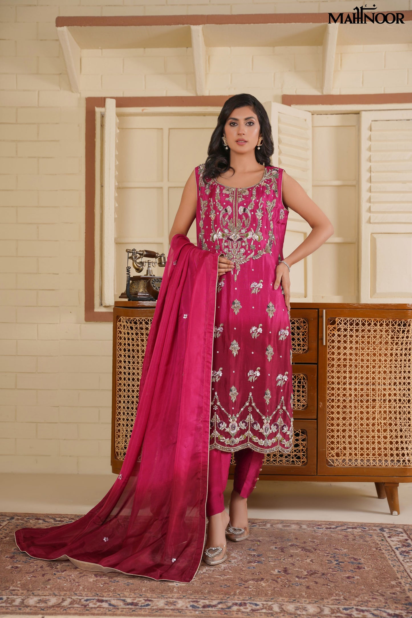 MAHNOOR SILK COLLECTION-LUXURY FORMAL-MCR-1325