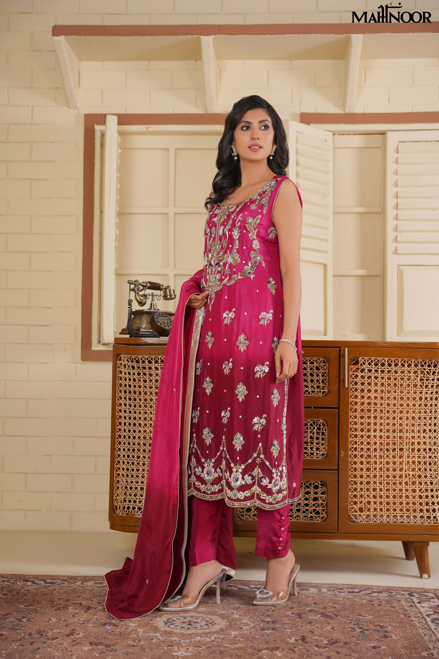 MAHNOOR SILK COLLECTION-LUXURY FORMAL-MCR-1325