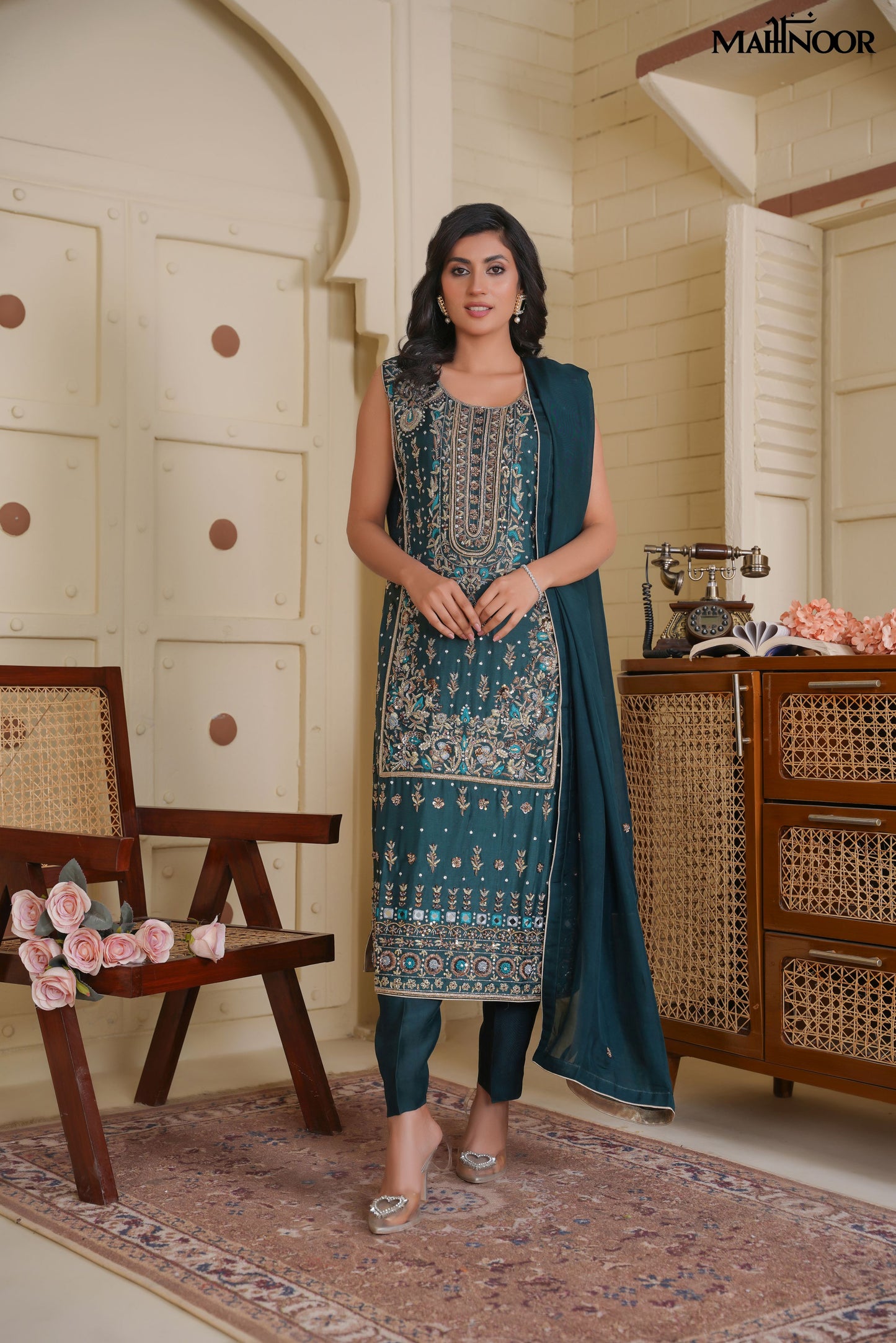 MAHNOOR SILK COLLECTION-LUXURY FORMAL-MCR-1225