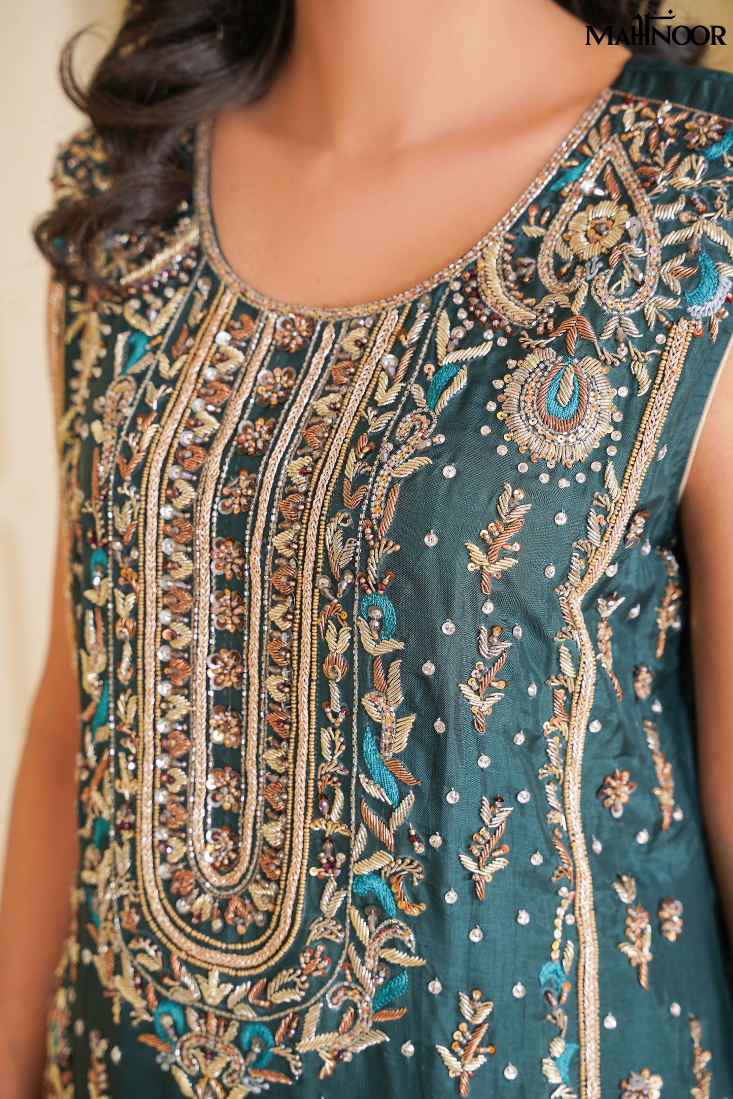 MAHNOOR SILK COLLECTION-LUXURY FORMAL-MCR-1225