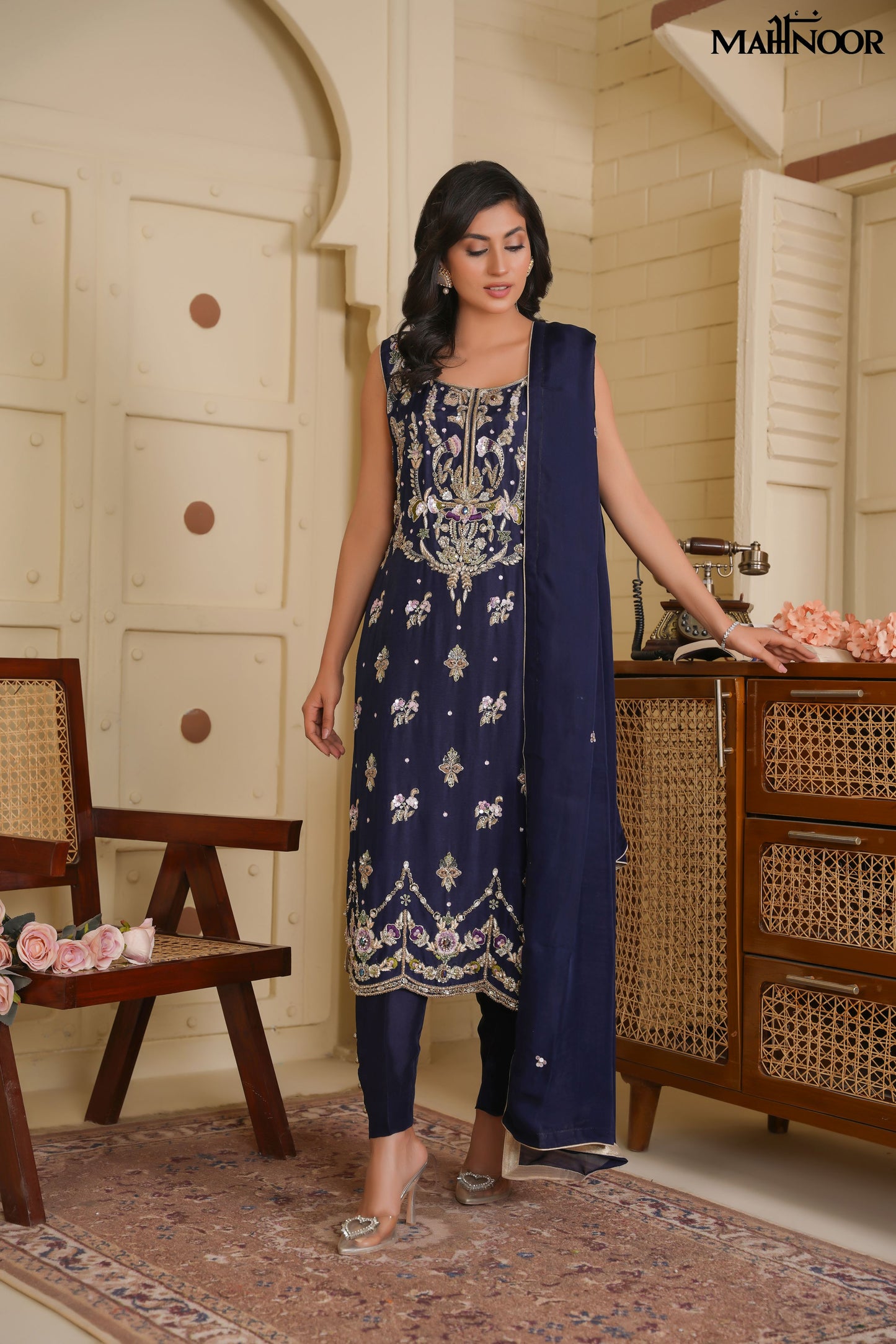 MAHNOOR SILK COLLECTION-LUXURY FORMAL-MCR-1125