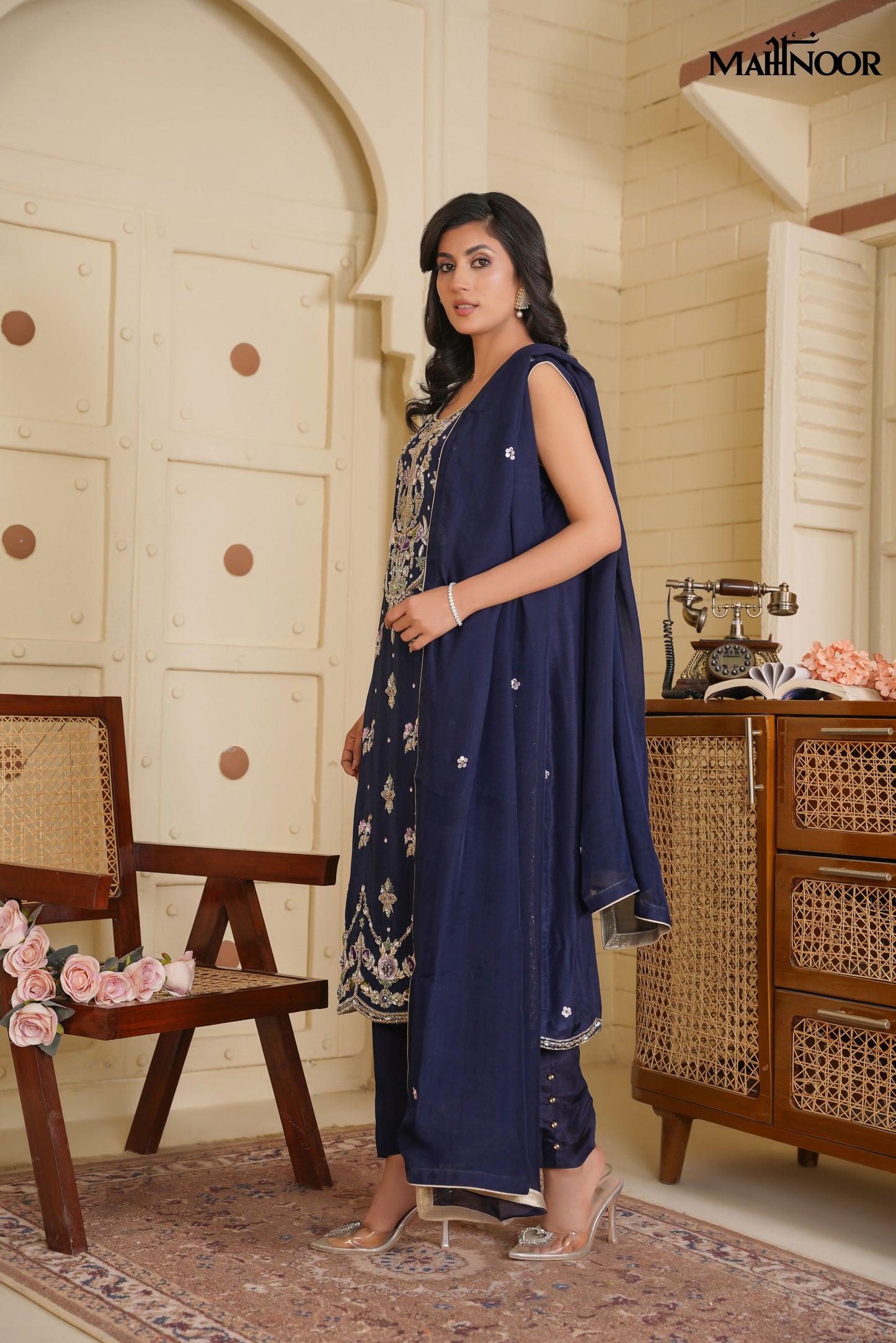 MAHNOOR SILK COLLECTION-LUXURY FORMAL-MCR-1125