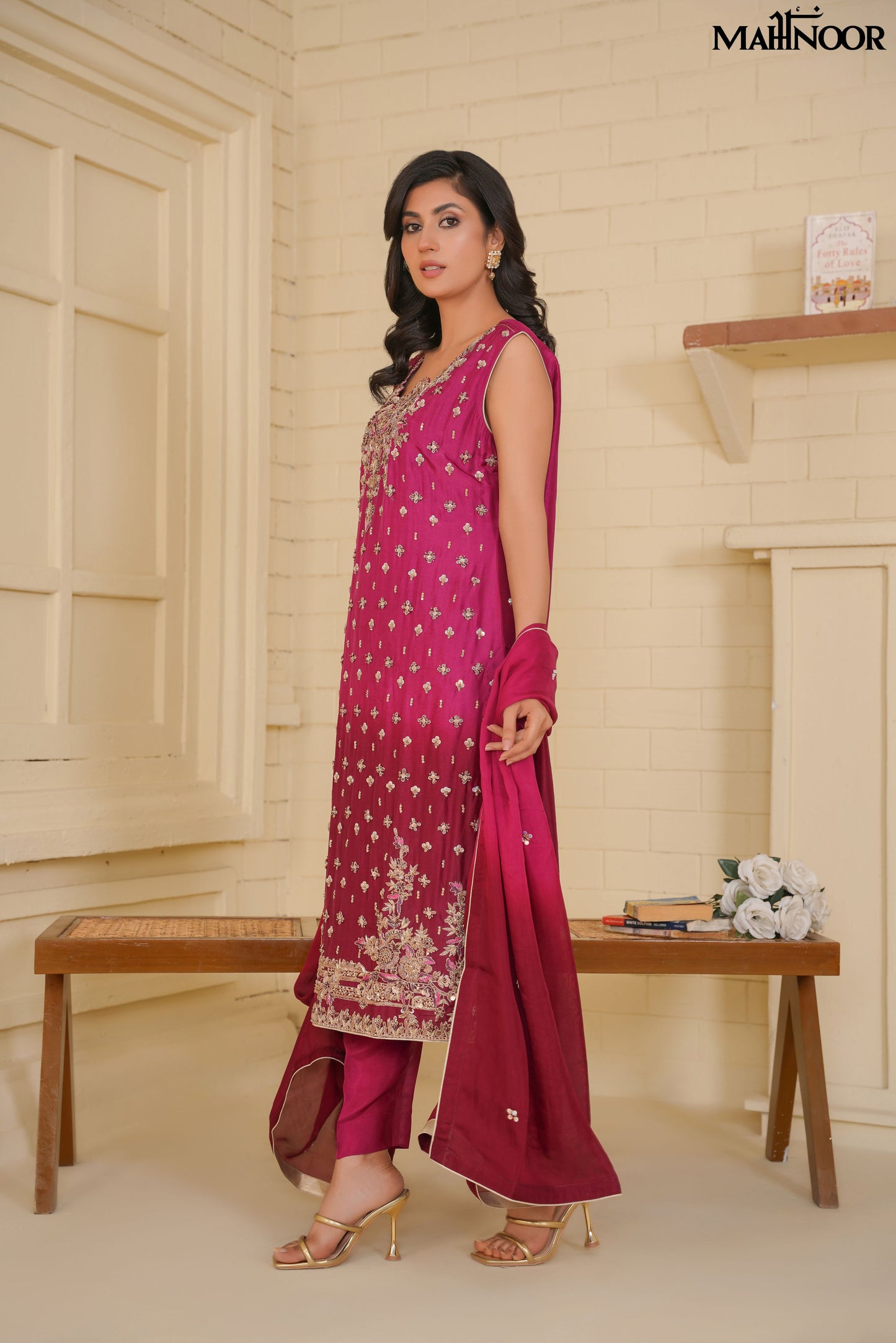 MAHNOOR SILK COLLECTION-LUXURY FORMAL-MCR-0025