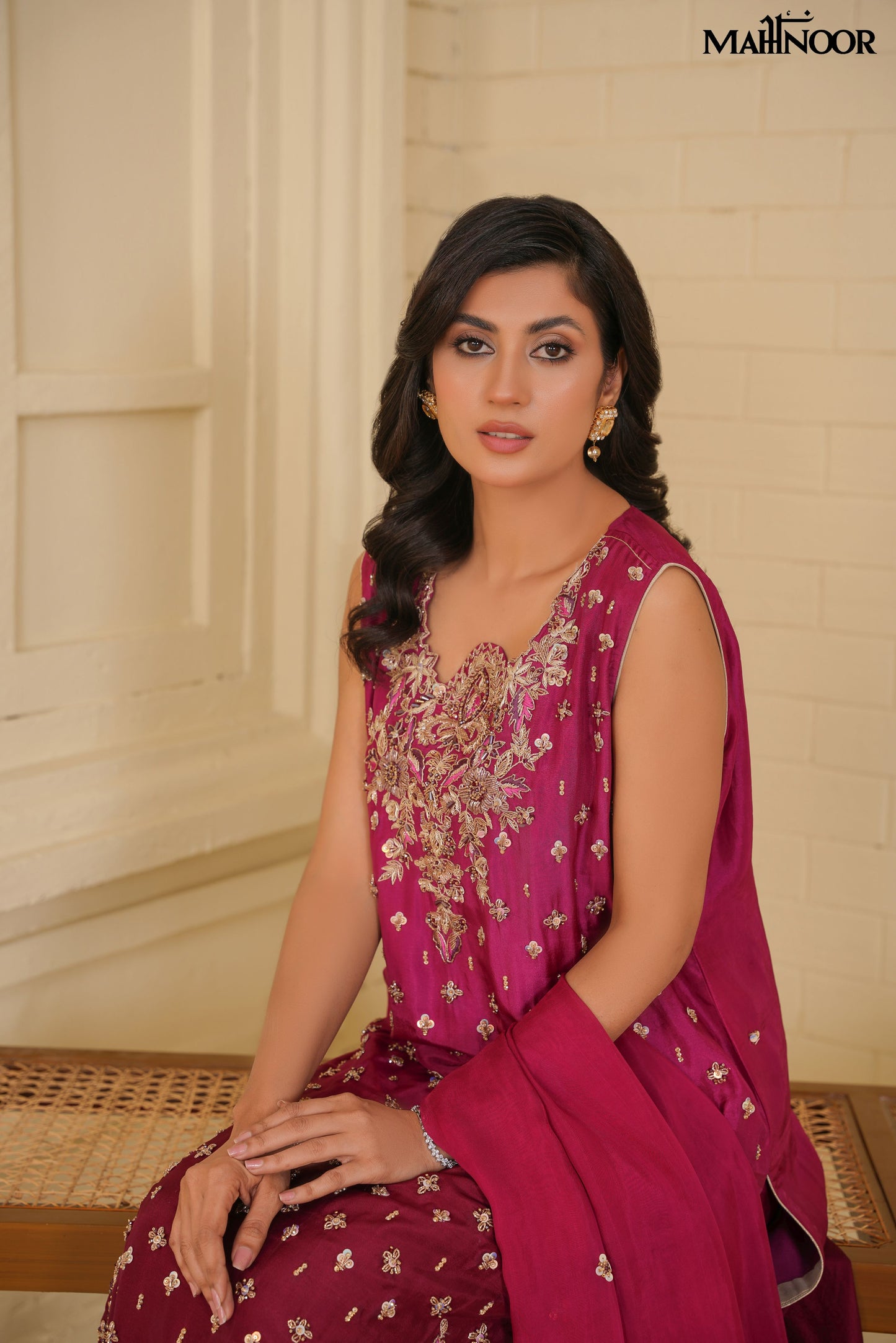 MAHNOOR SILK COLLECTION-LUXURY FORMAL-MCR-0025