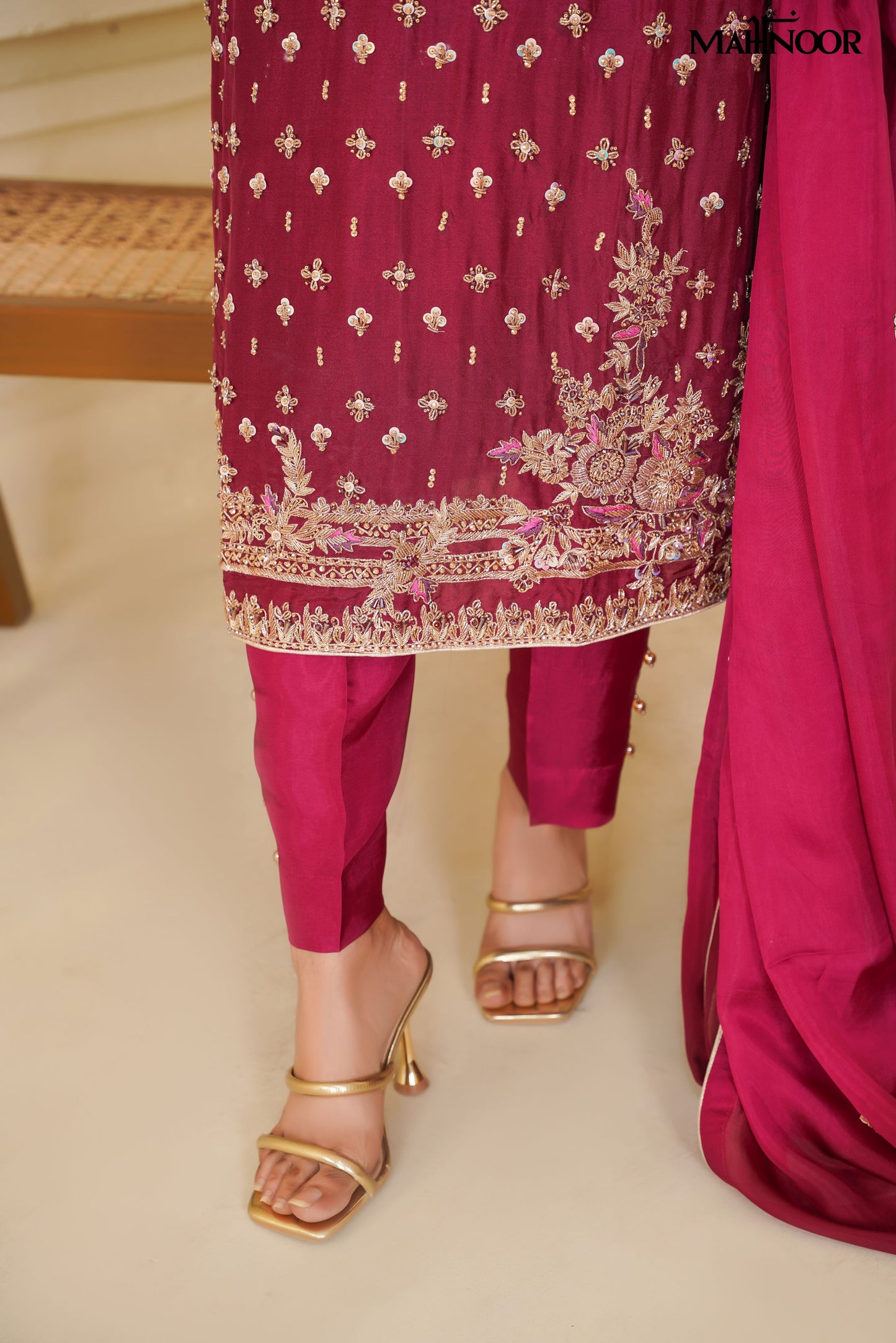 MAHNOOR SILK COLLECTION-LUXURY FORMAL-MCR-0025