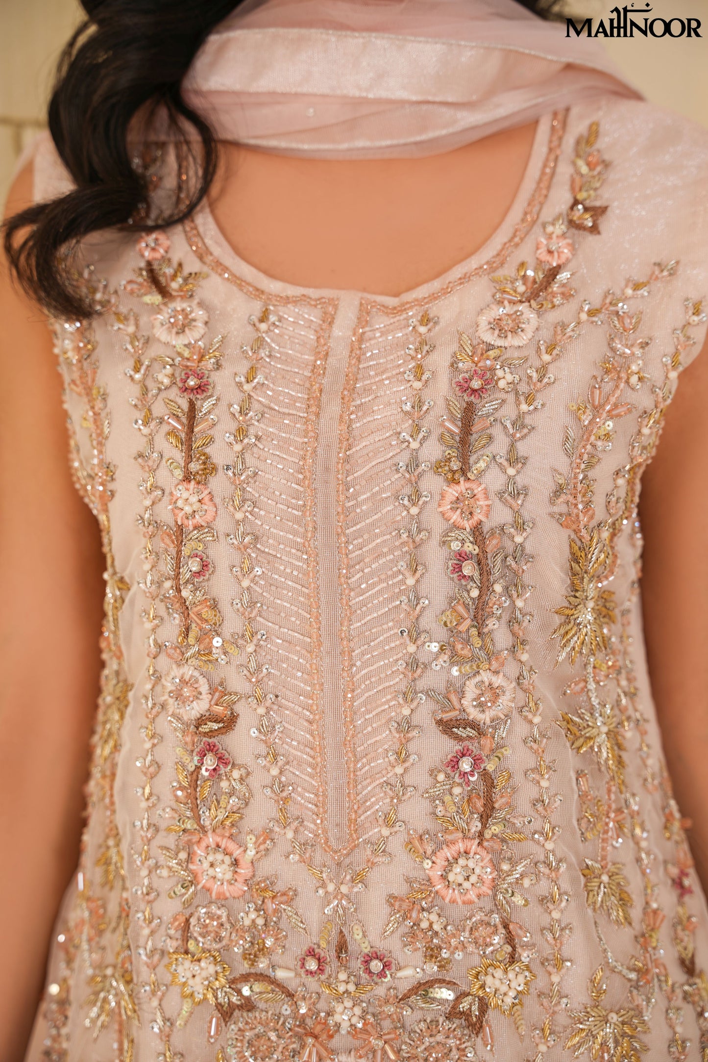 MAHNOOR SILK COLLECTION-LUXURY FORMAL-MNC-4186