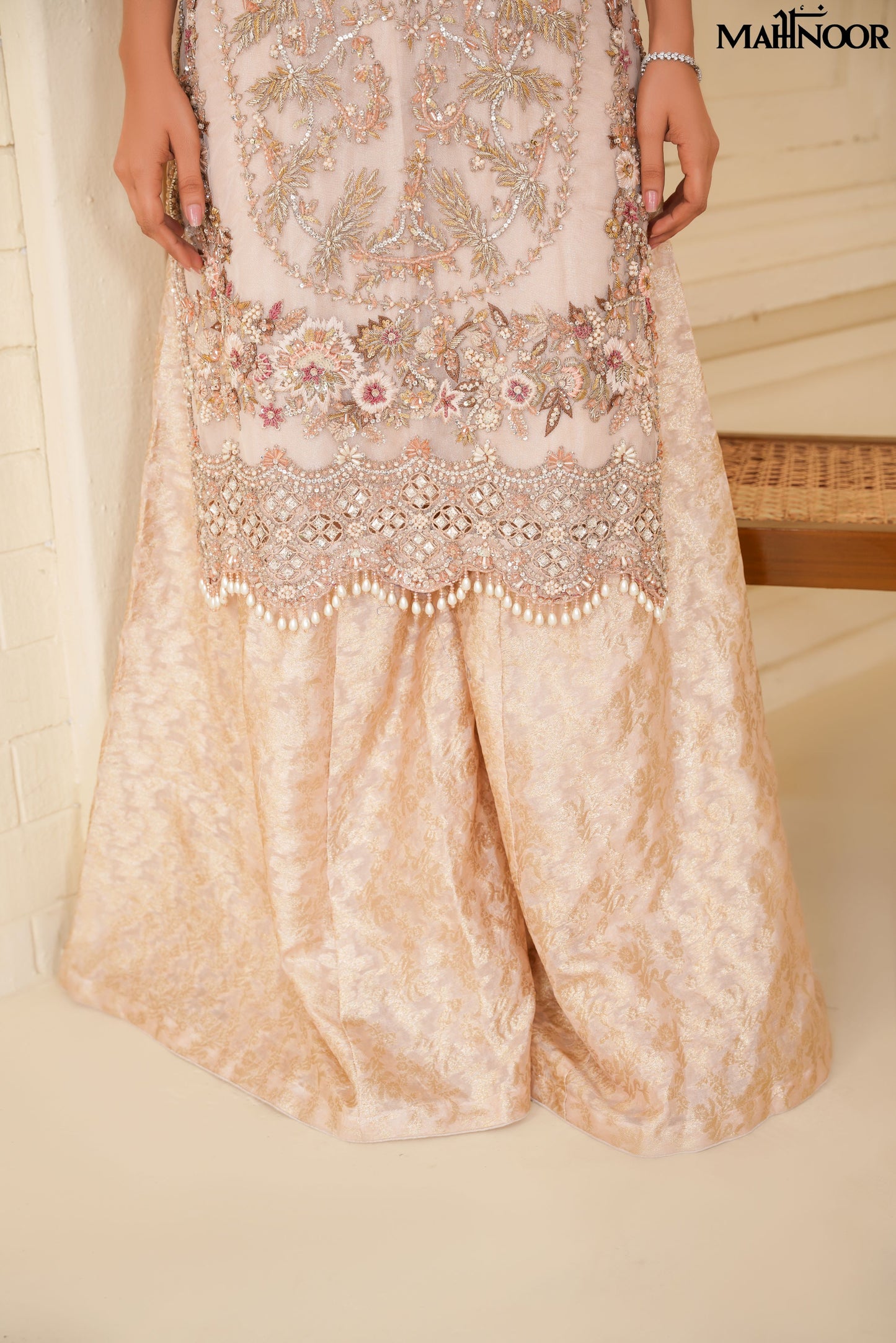 MAHNOOR SILK COLLECTION-LUXURY FORMAL-MNC-4186