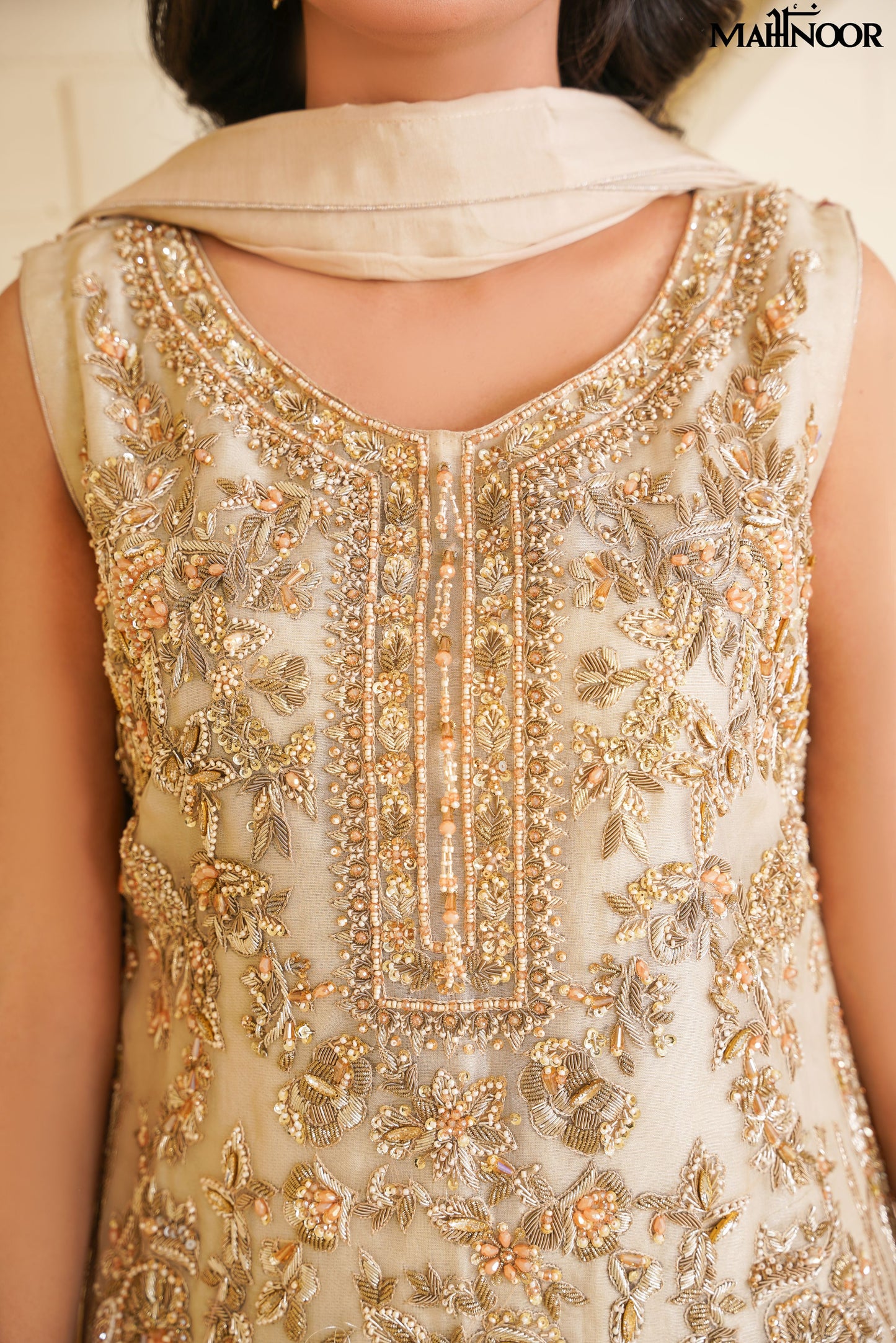 MAHNOOR SILK COLLECTION-LUXURY FORMAL-MNC-4204