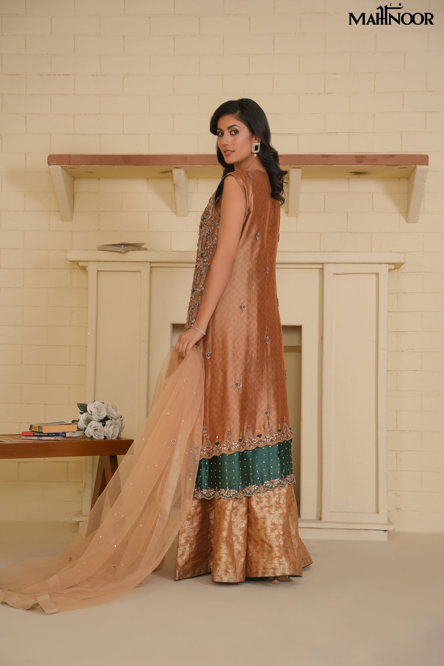 MAHNOOR SILK COLLECTION-LUXURY FORMAL-MNC-4220