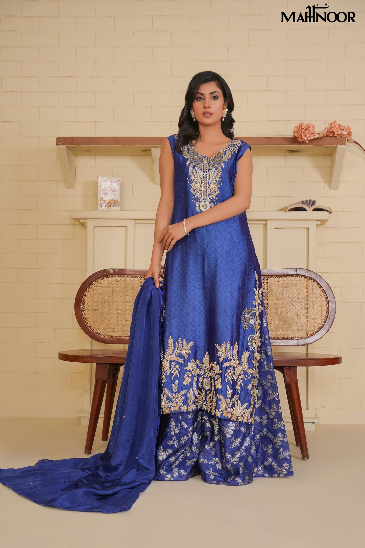 MAHNOOR SILK COLLECTION-LUXURY FORMAL-MNC-4239