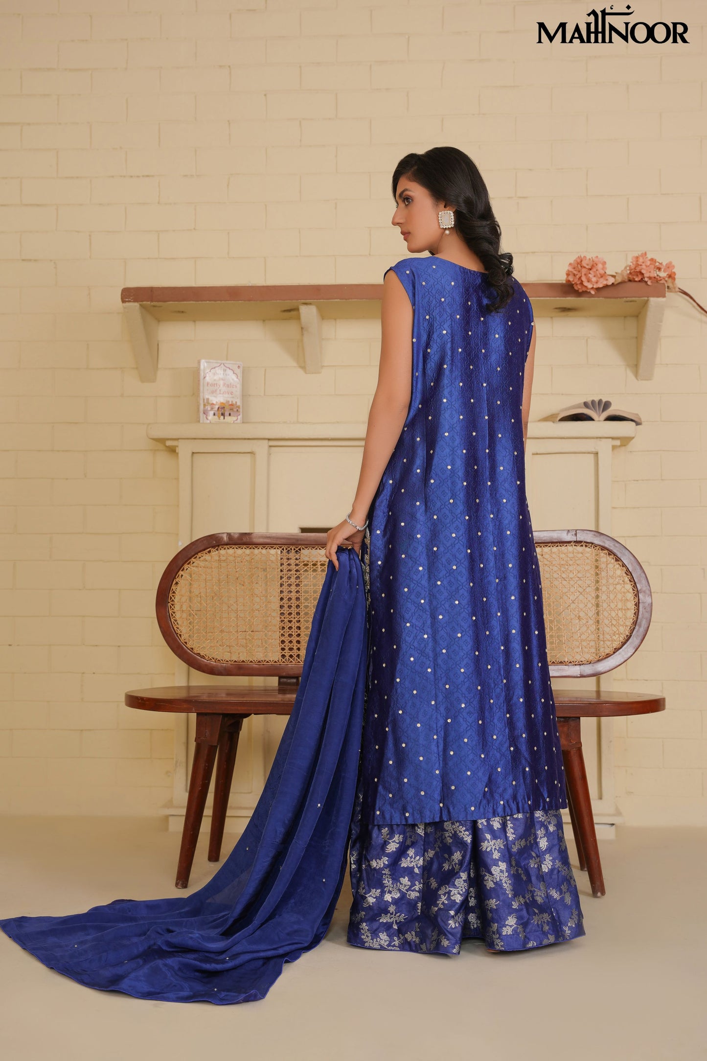 MAHNOOR SILK COLLECTION-LUXURY FORMAL-MNC-4239