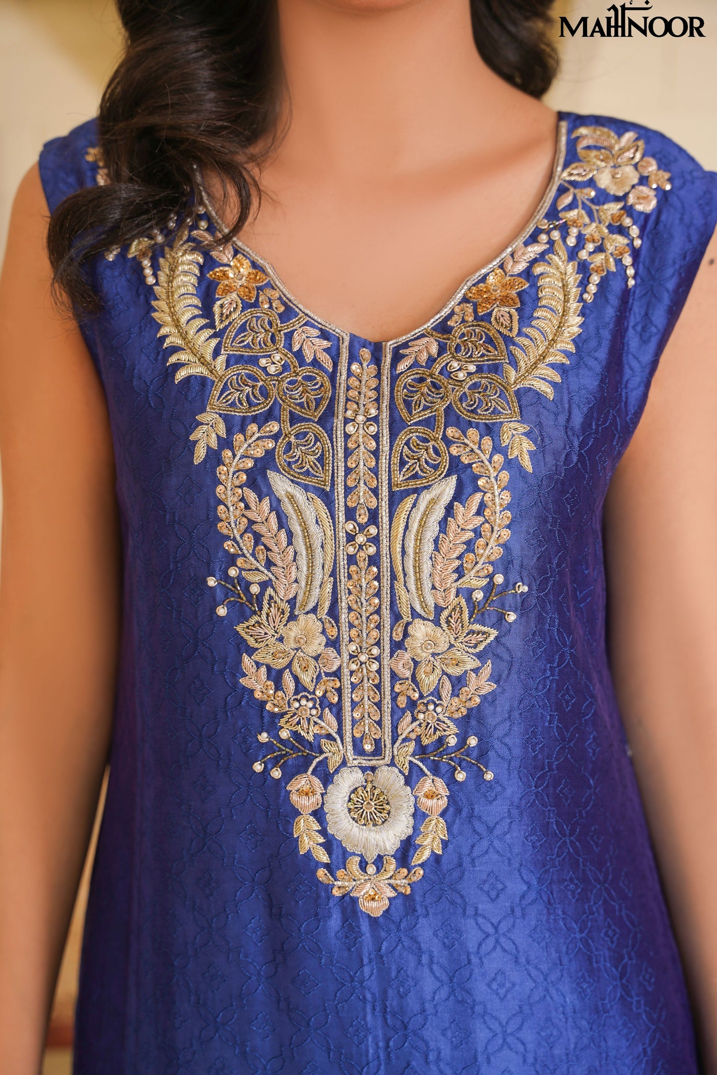 MAHNOOR SILK COLLECTION-LUXURY FORMAL-MNC-4239