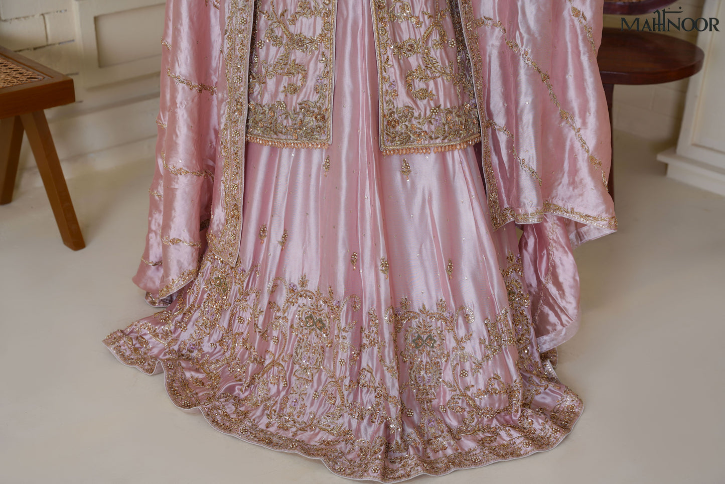 MAHNOOR COLLECTION-LUXURY FORMAL-MNC-4173