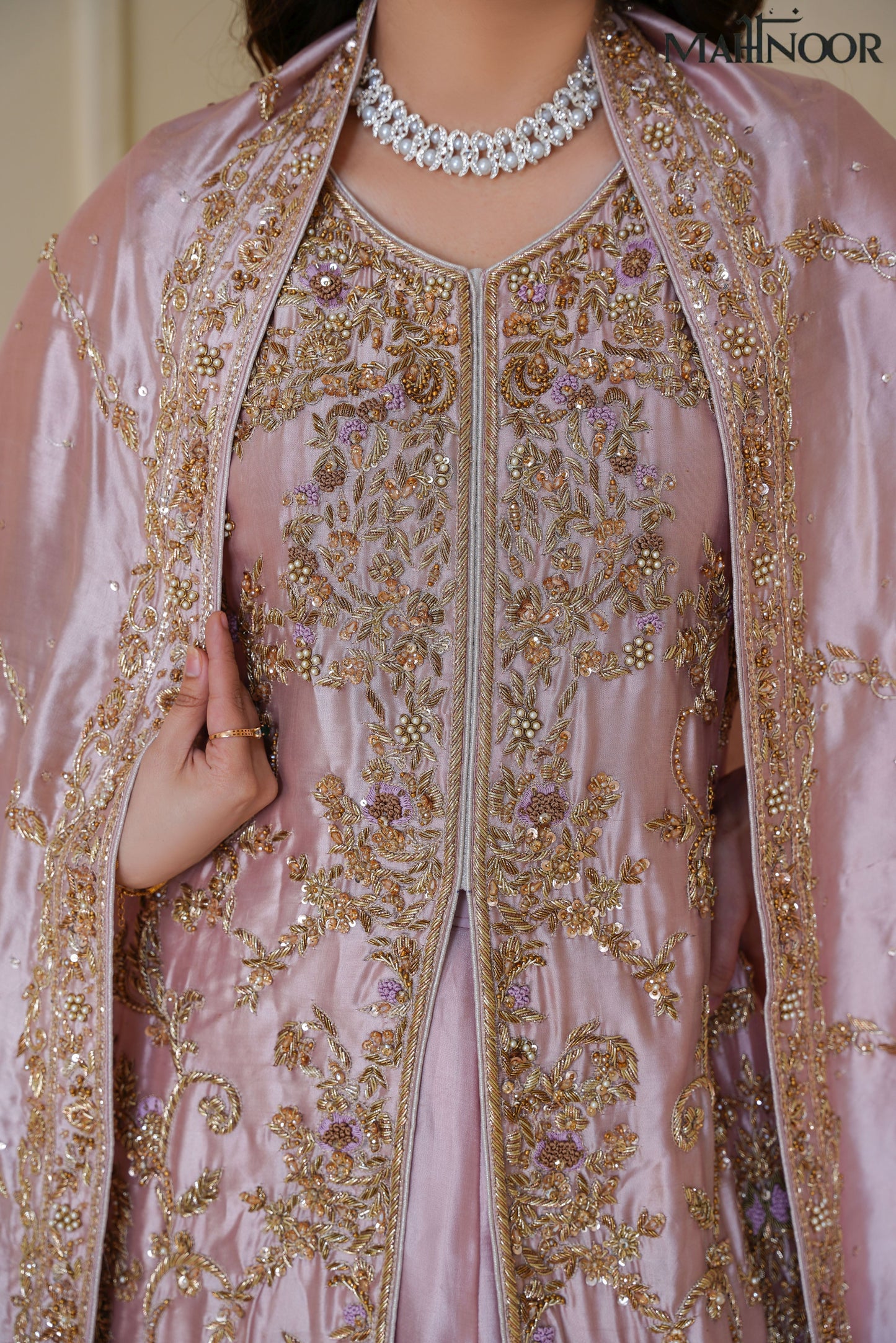 MAHNOOR COLLECTION-LUXURY FORMAL-MNC-4173