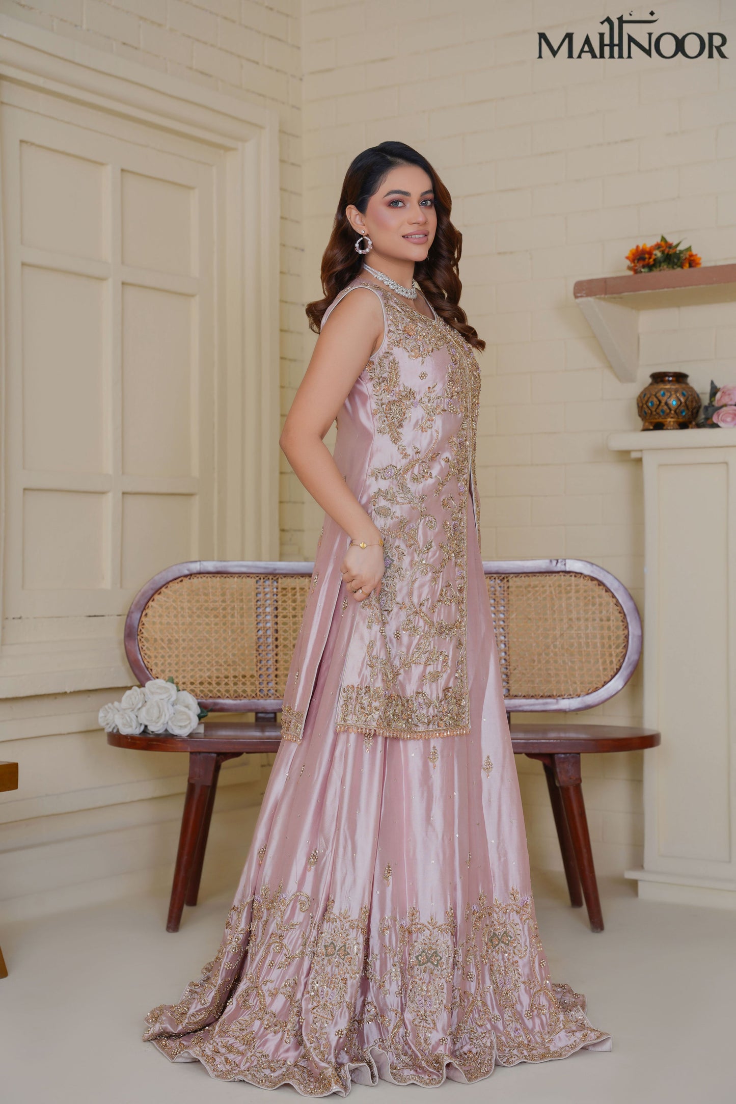 MAHNOOR COLLECTION-LUXURY FORMAL-MNC-4173