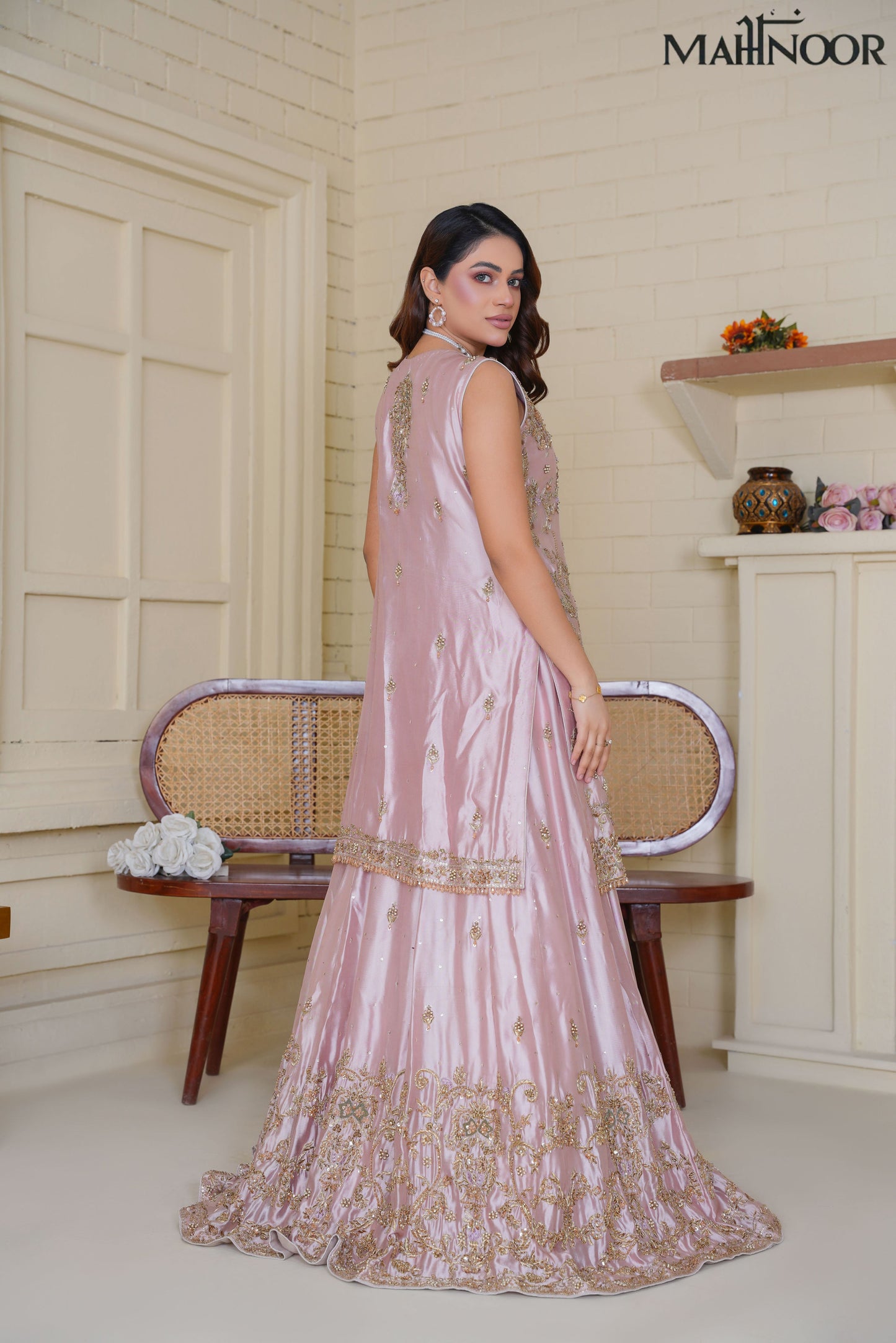 MAHNOOR COLLECTION-LUXURY FORMAL-MNC-4173