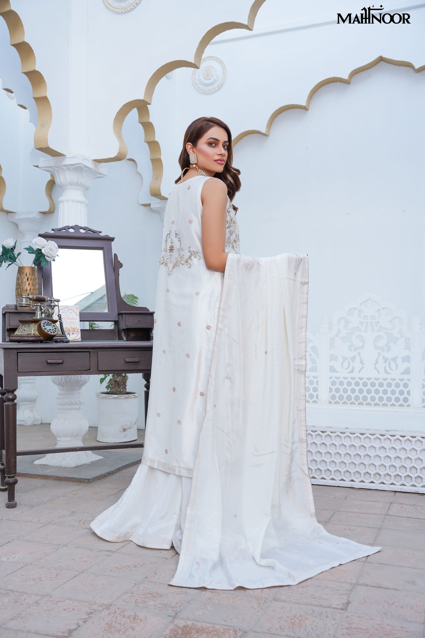 MAHNOOR COLLECTION-MNC-8983