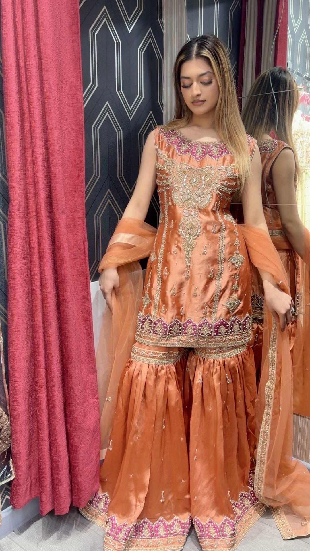 MAHNOOR LUXURY FORMAL-MNC-4264