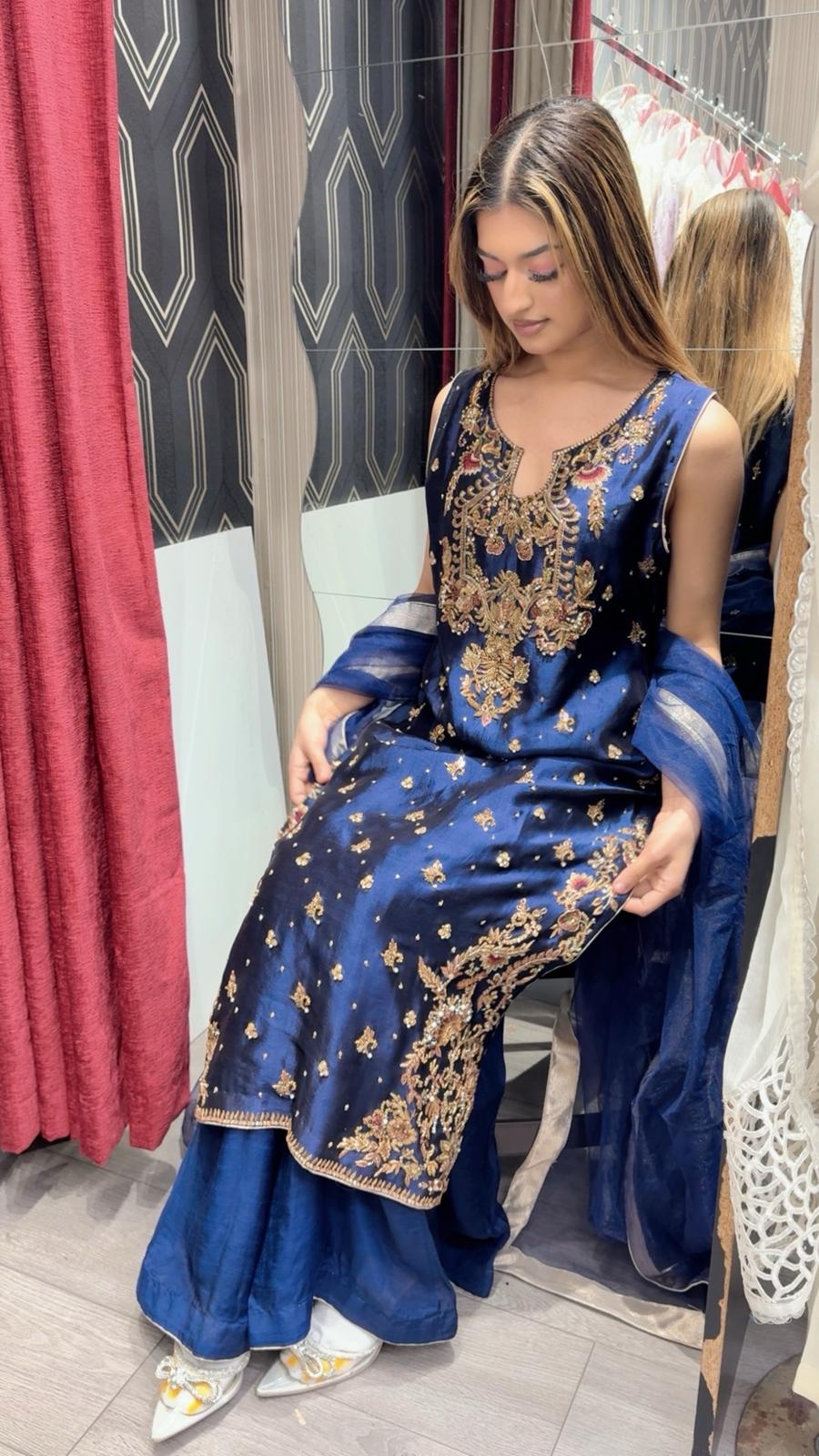 MAHNOOR LUXURY FORMAL-MNC-4265