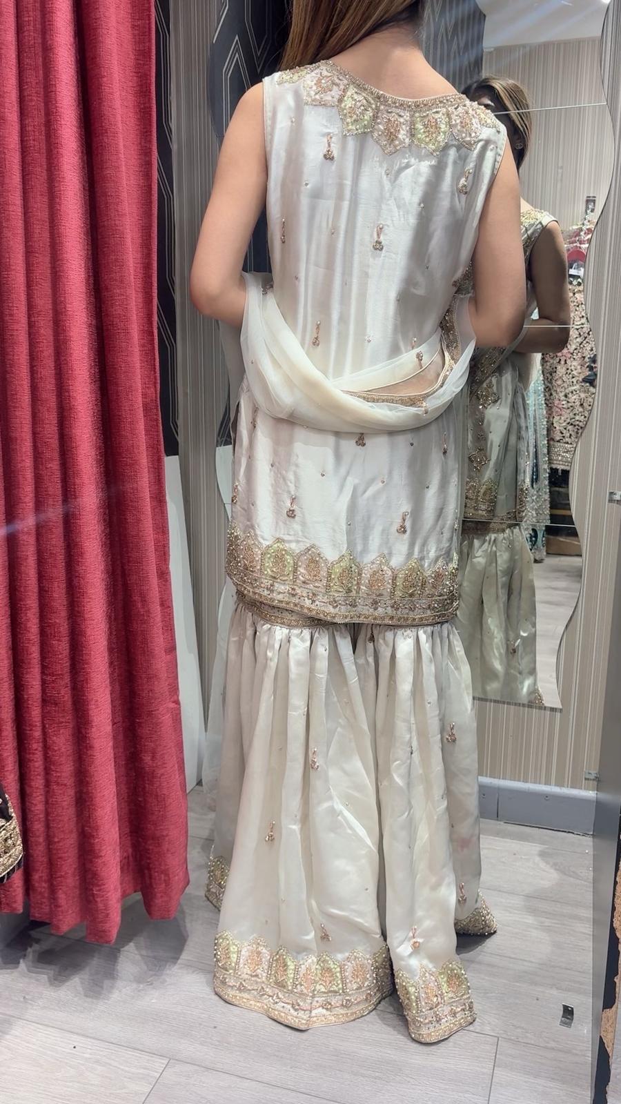 MAHNOOR SILK COLLECTION-MNC-4266