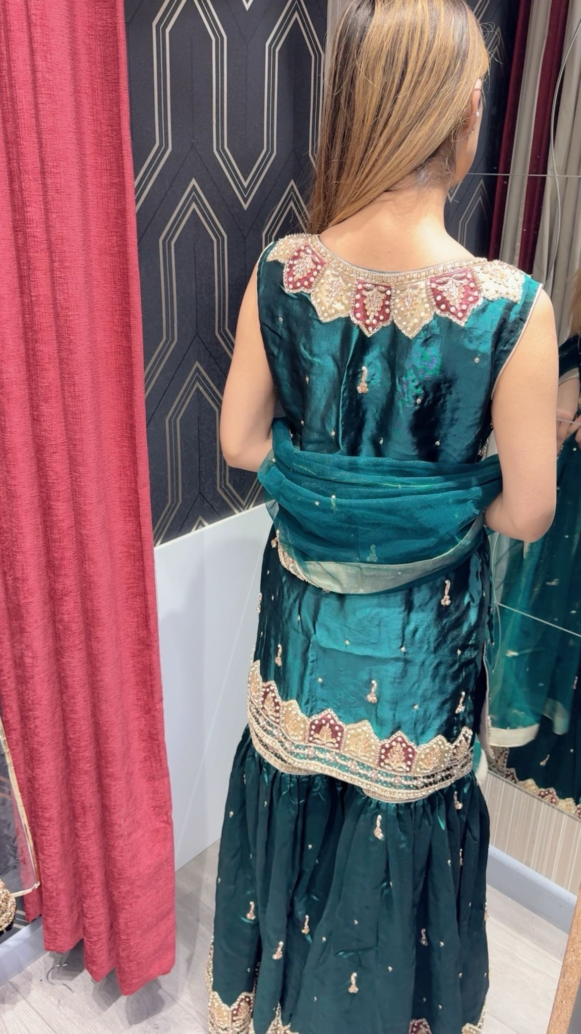 MAHNOOR SILK COLLECTION-MNC-4267