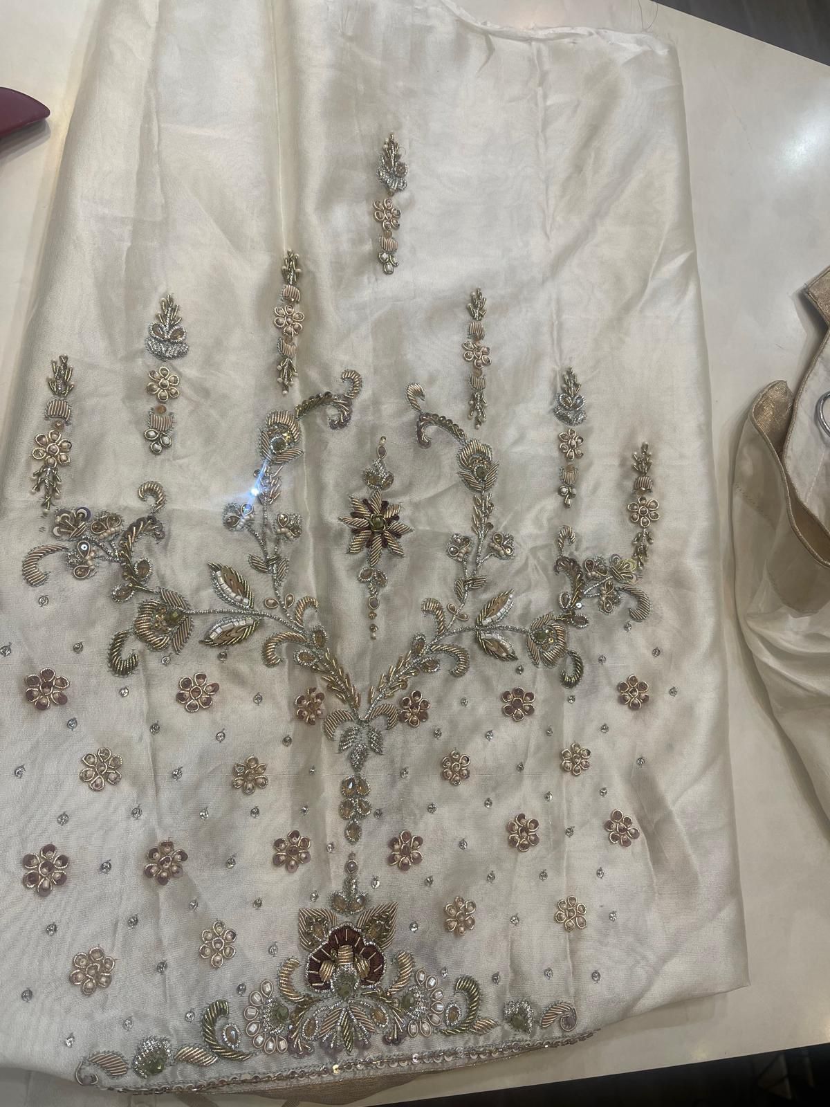 MAHNOOR SILK COLLECTION-MNC-4273