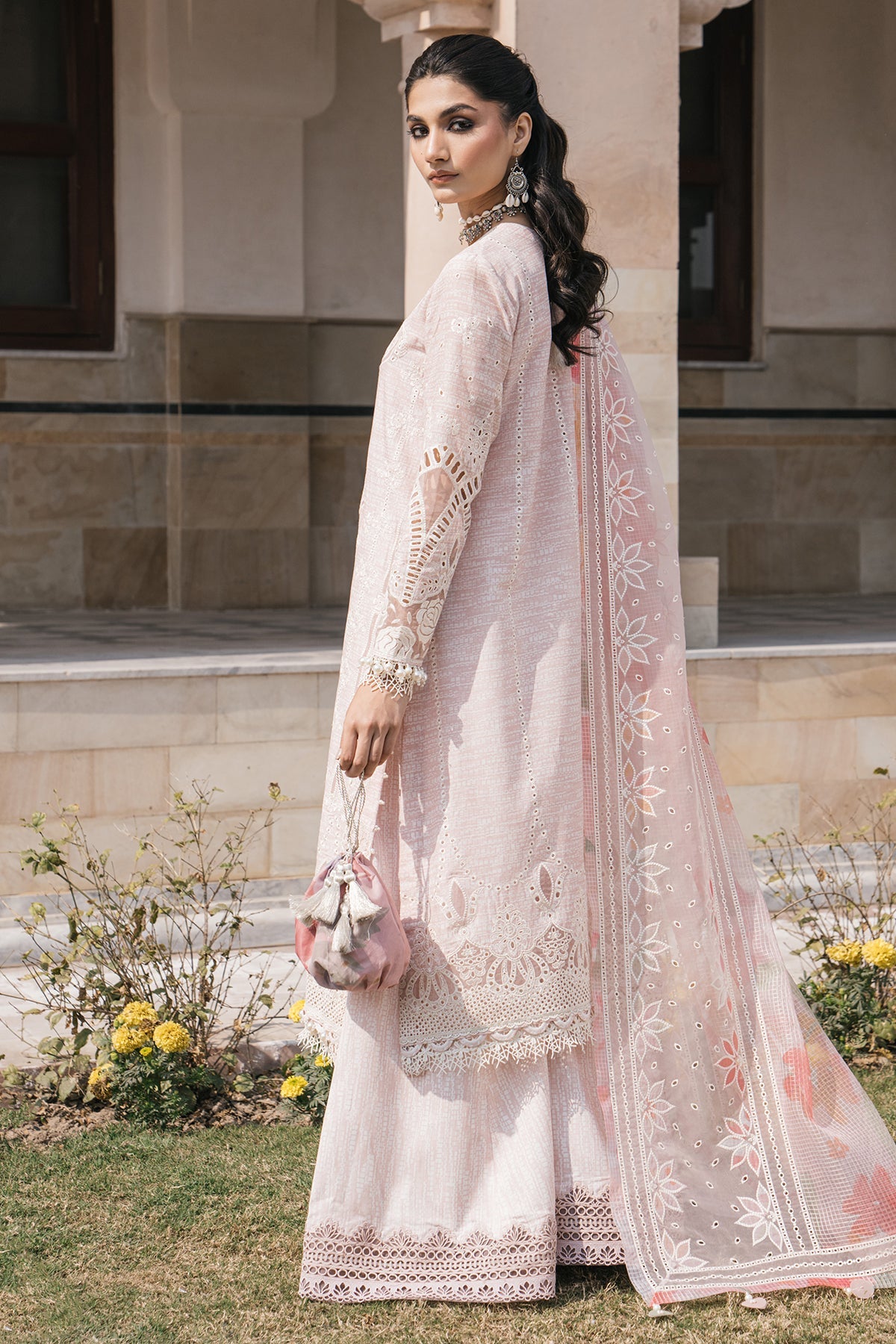 ALIZEH-JAZMIN-EMBROIDERED LUXURY LAWN SL24-D8