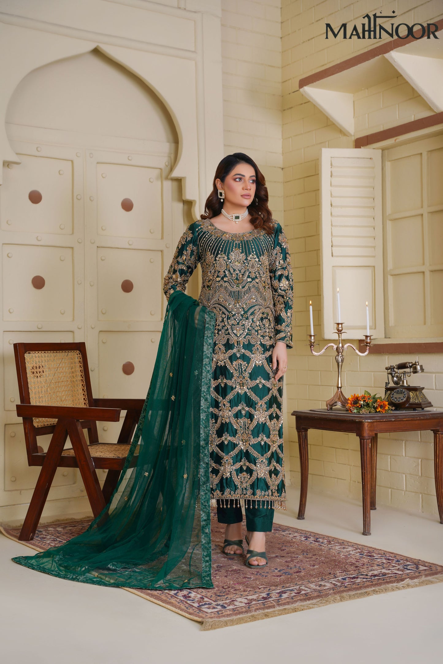 MAHNOOR COLLECTION-LUXURY FORMAL-MNC-4170