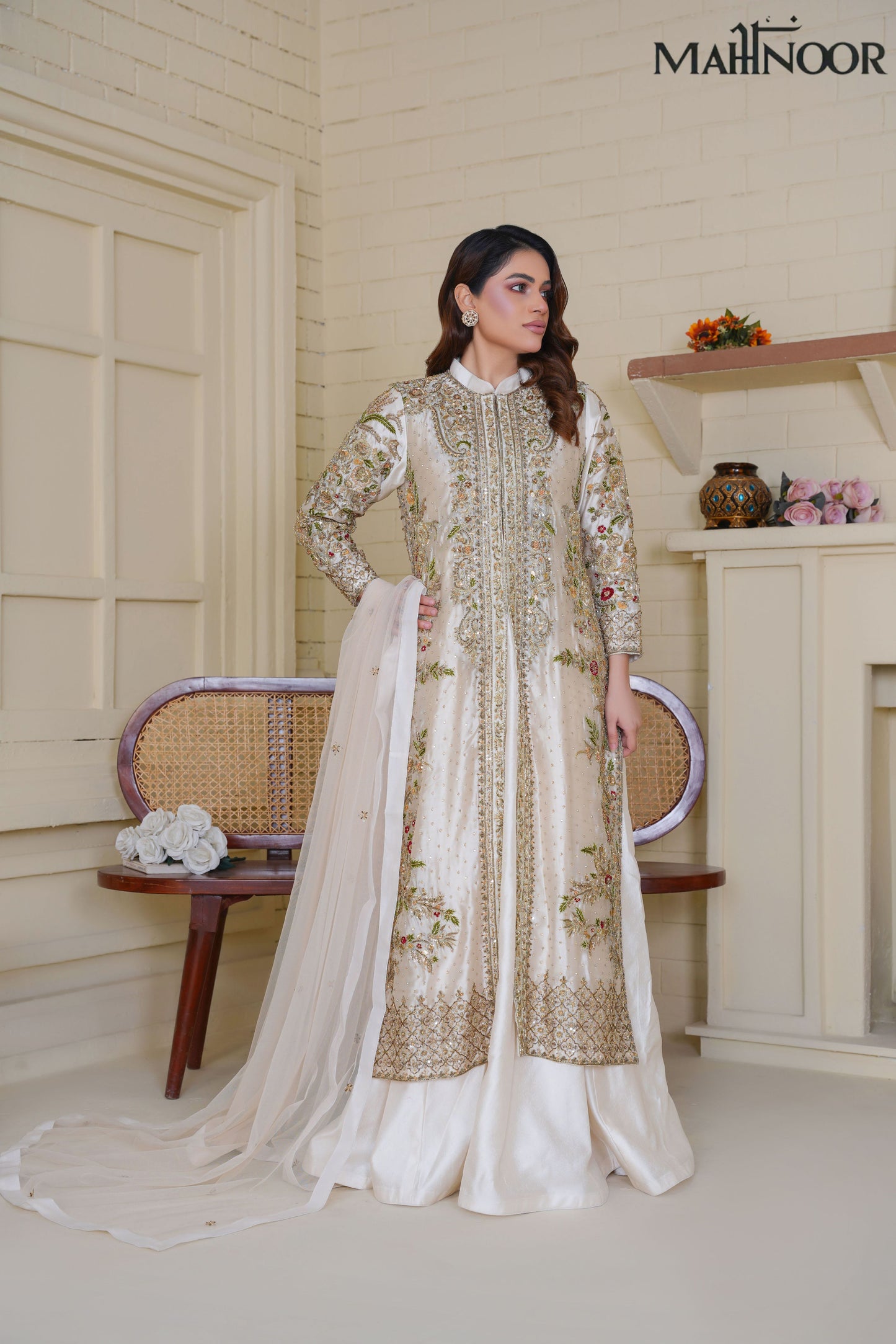 MAHNOOR COLLECTION-LUXURY FORMAL-MNC-4175