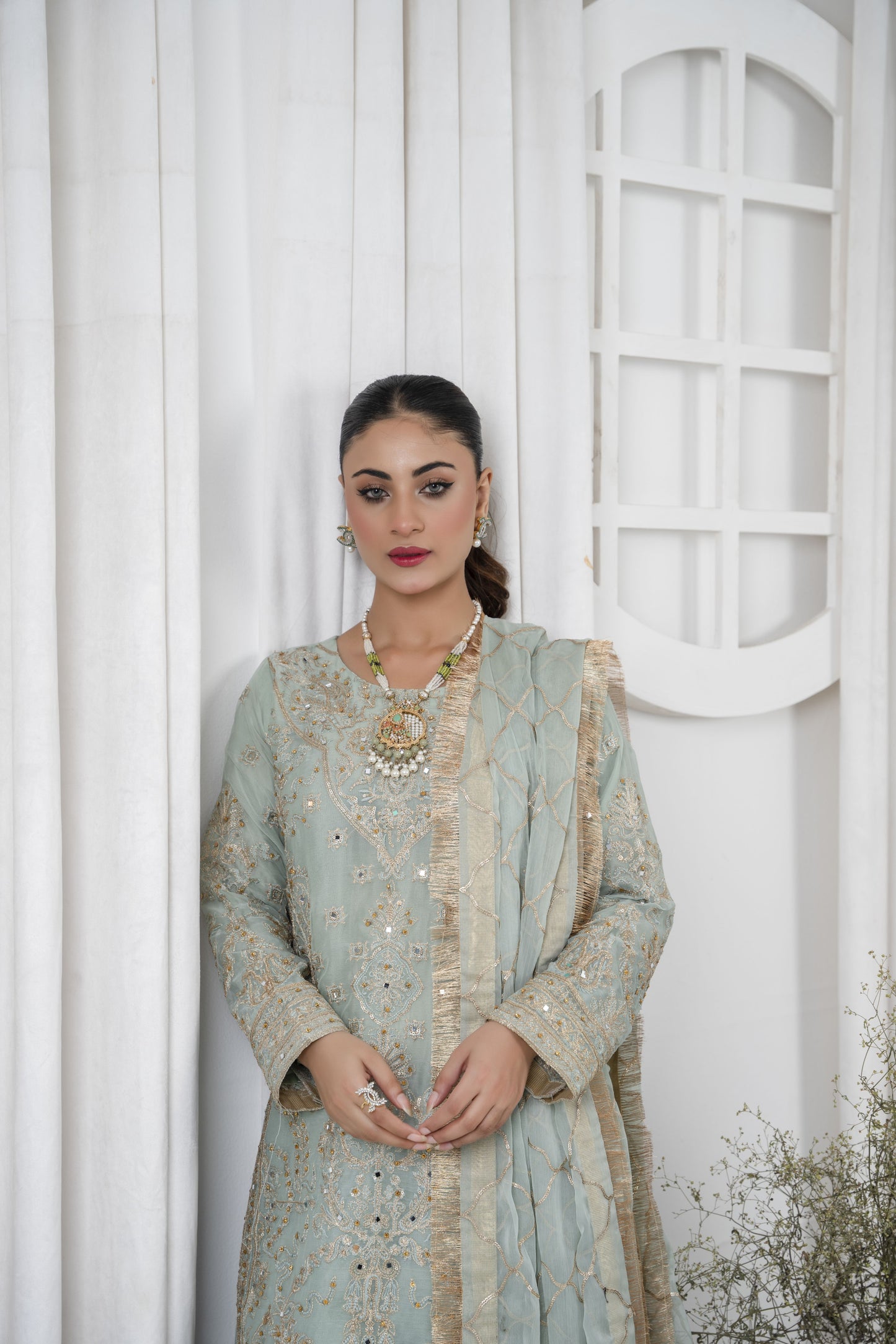 MAHNOOR COLLECTION-READY TO WEAR-MNC-SHARARA