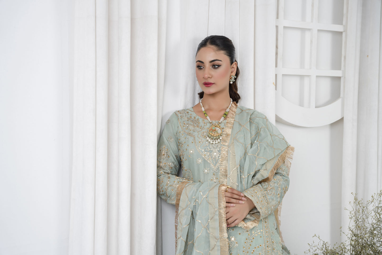 MAHNOOR COLLECTION-READY TO WEAR-MNC-SHARARA