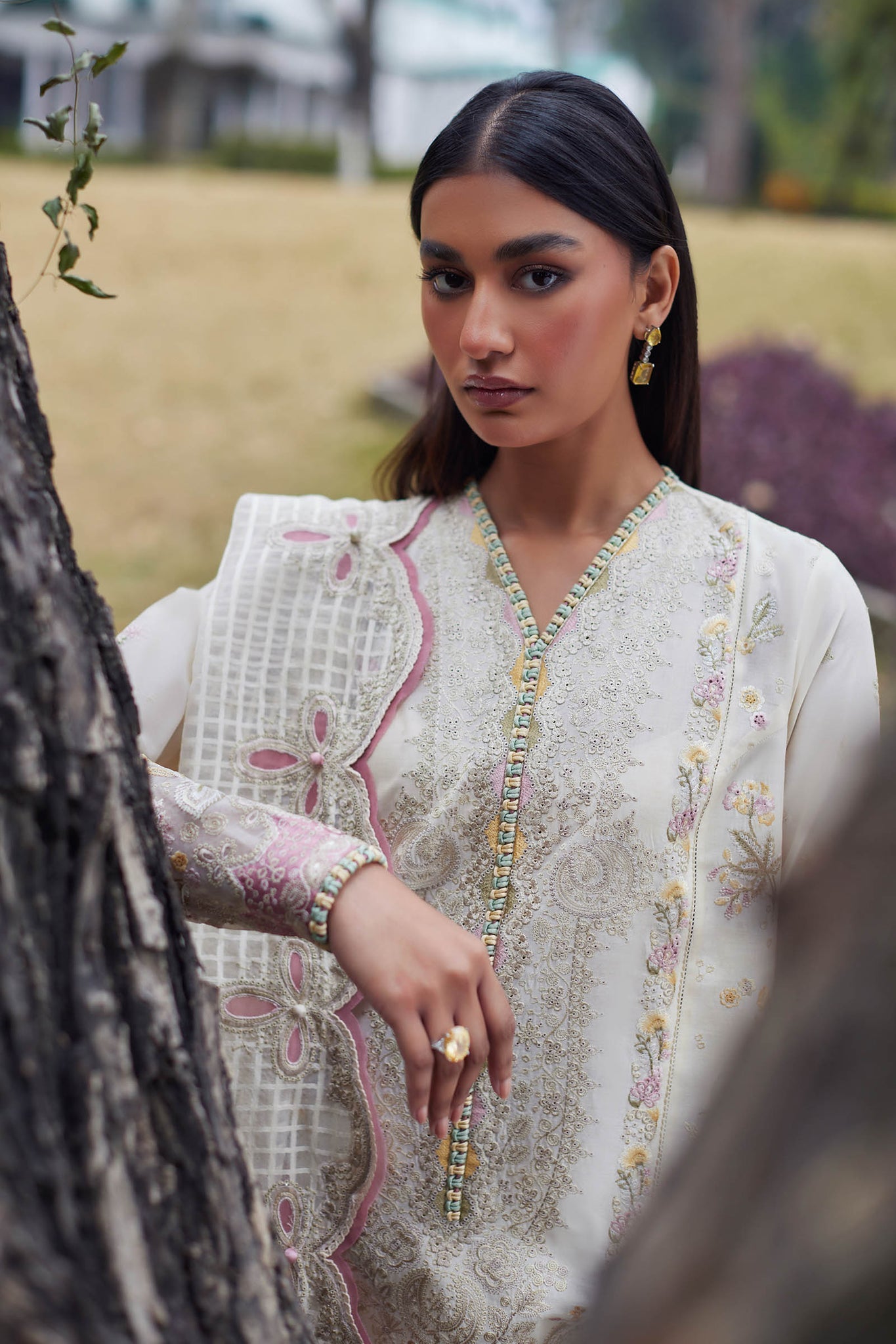 ELAN-NEZIHA LAWN 3 Piece Suit (EL24-05 A)