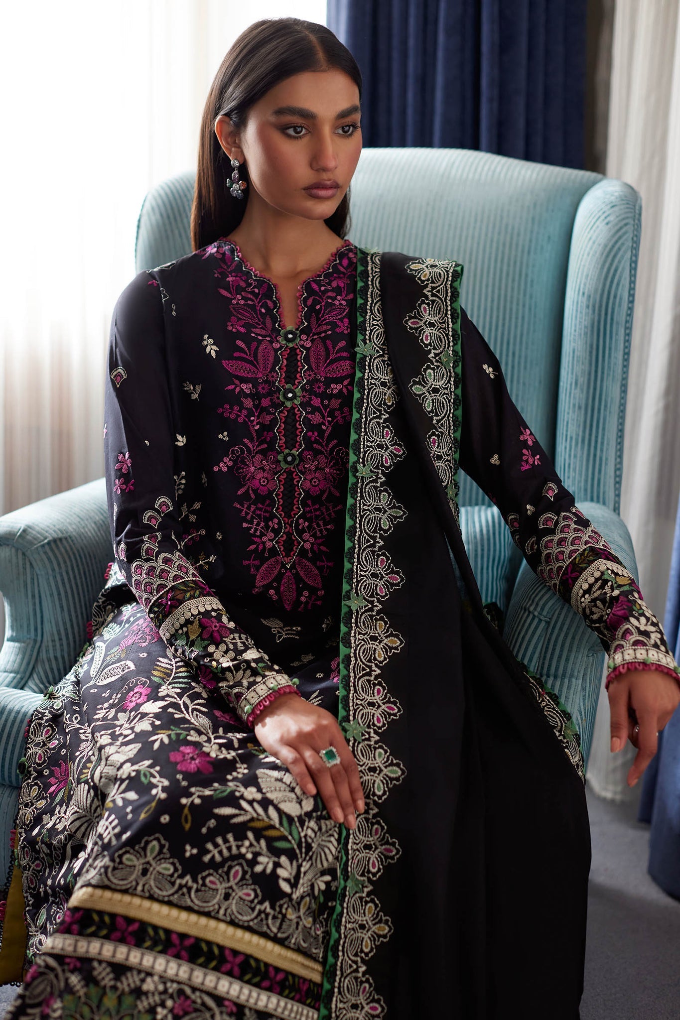 ELAN-LAWN 3 Piece Suit QISTINA (EL24-03 B)