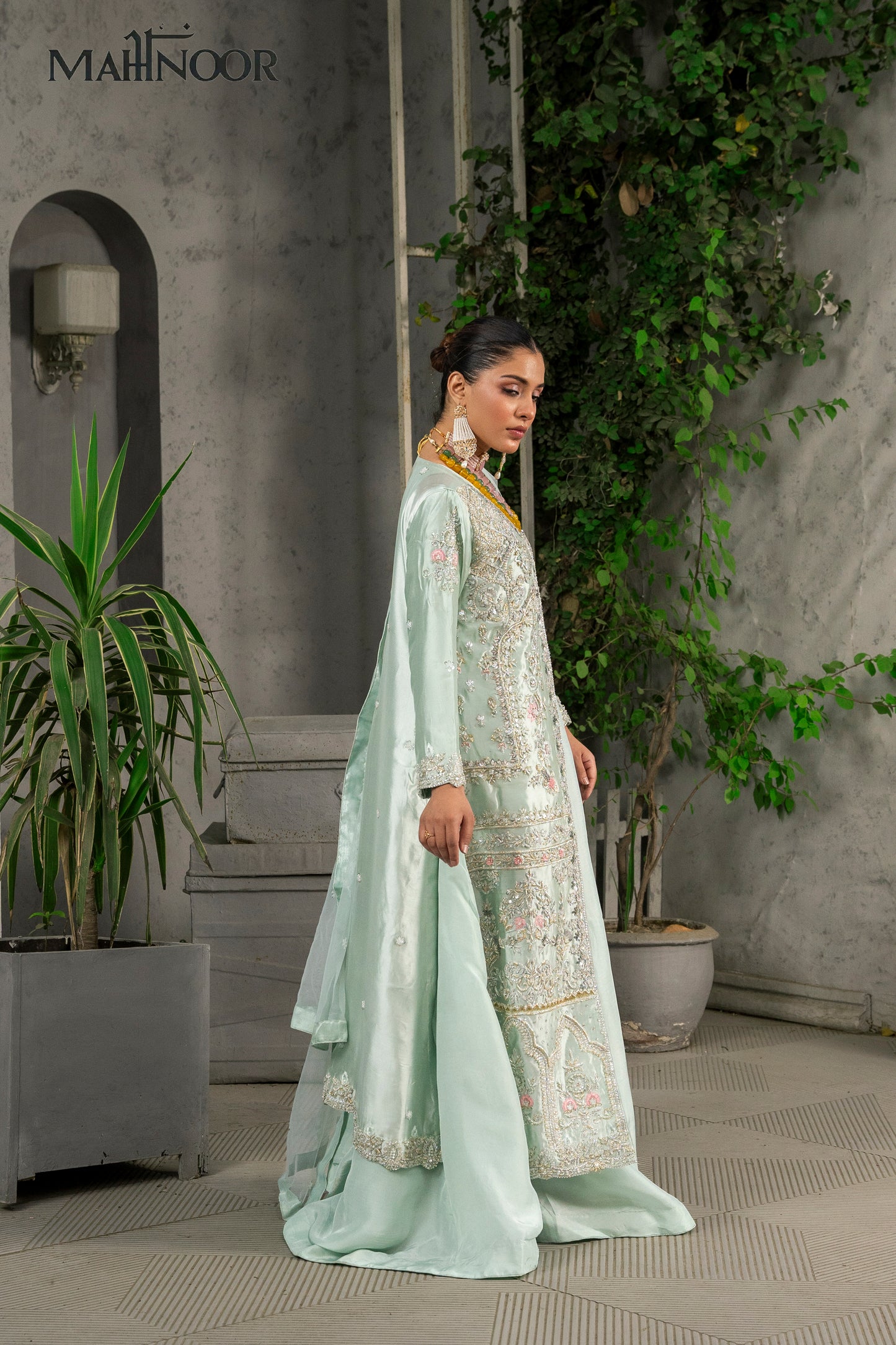 MAHNOOR NEW SPRING LUXURY COLLECTION VOL-IV-MNC-4277