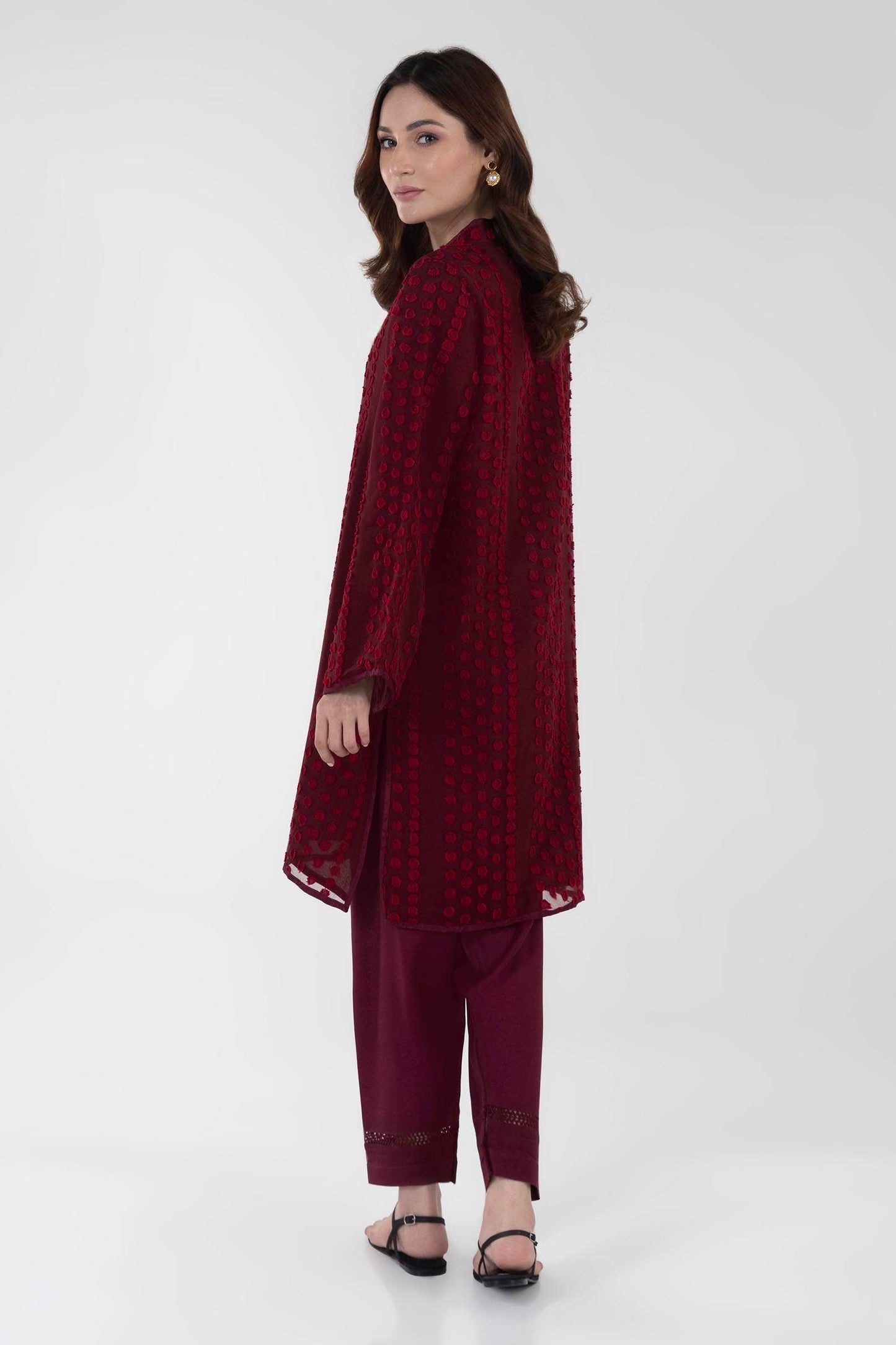 SANA SAFINAZ-BROCHIA MAROON